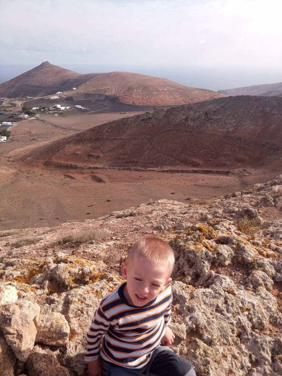 Caldera Gritana (427&nbsp;m)