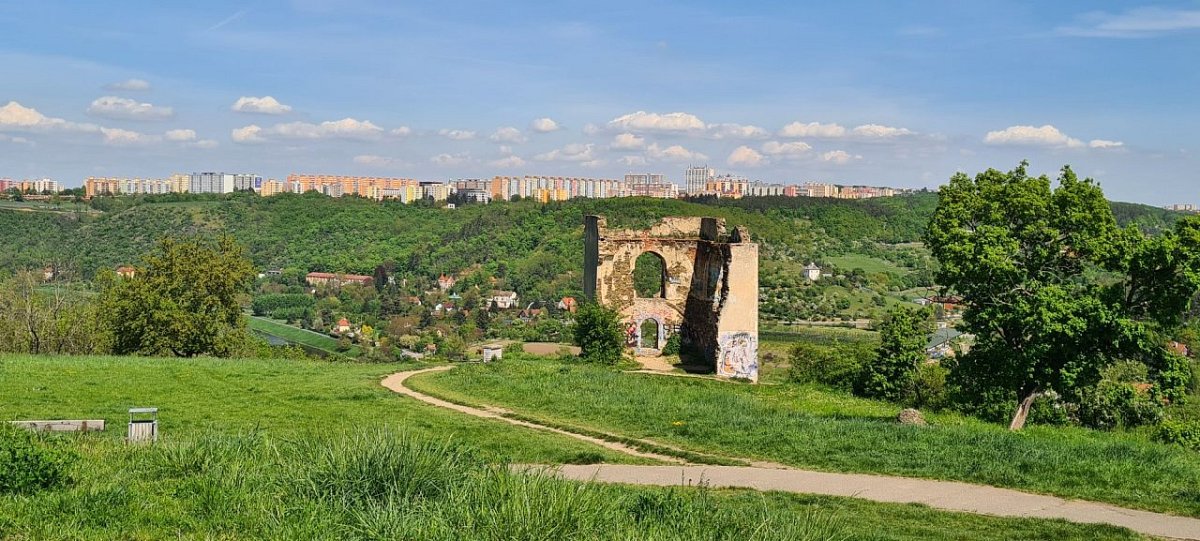 Baba (275&nbsp;m)